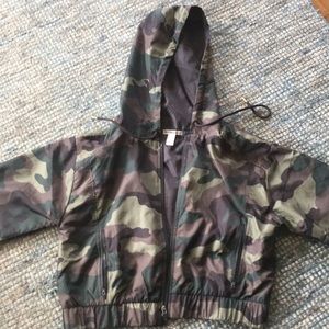 Camp cropped windbreaker